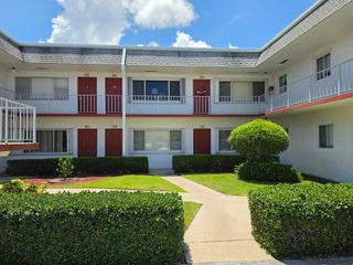 3320 Lake Osborne Drive 109, Lake Worth Beach, FL 33461