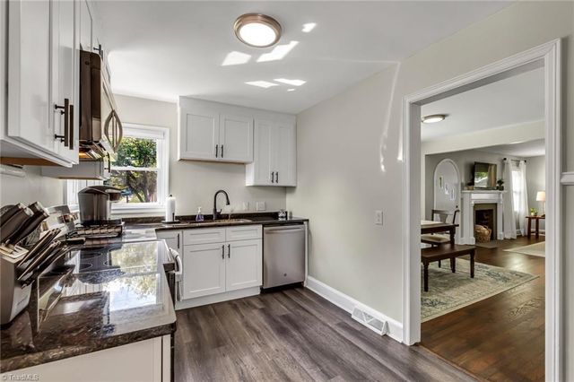 213 E Moore Avenue, High Point, NC 27263
