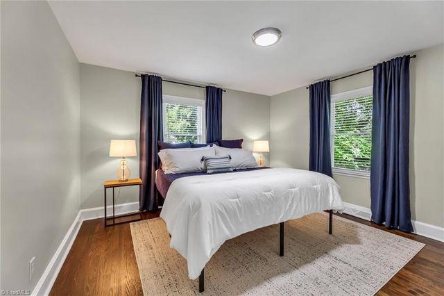 213 E Moore Avenue, High Point, NC 27263