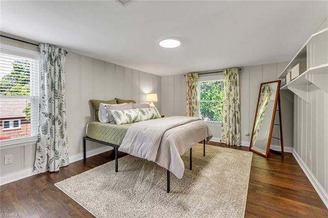 213 E Moore Avenue, High Point, NC 27263