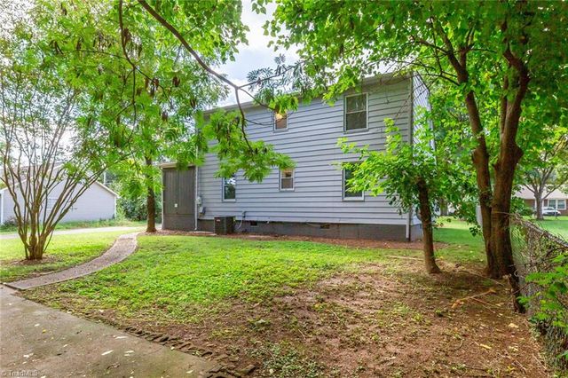 213 E Moore Avenue, High Point, NC 27263