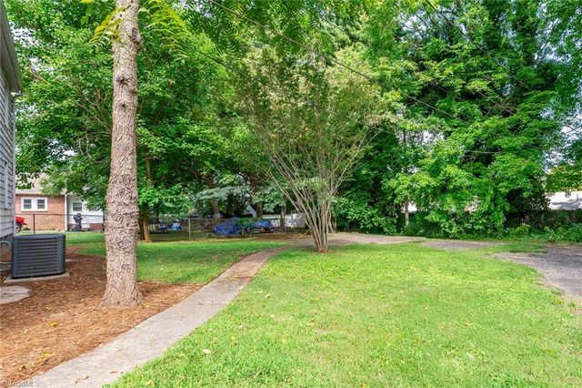 213 E Moore Avenue, High Point, NC 27263