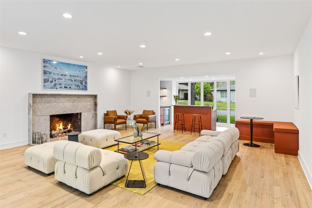 5239 Edmondson Avenue, Dallas, TX 75209