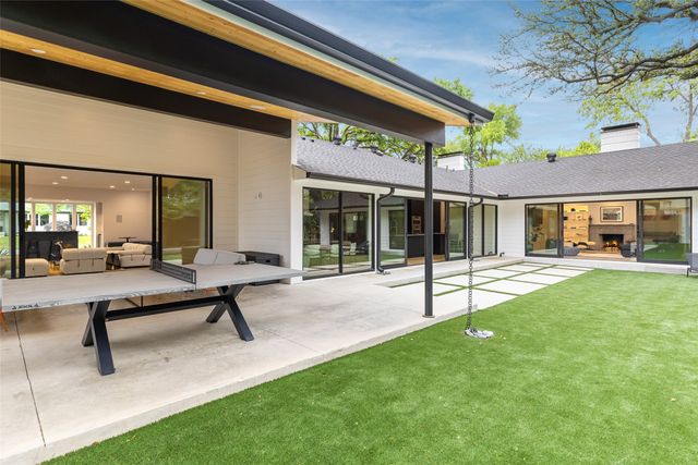 5239 Edmondson Avenue, Dallas, TX 75209