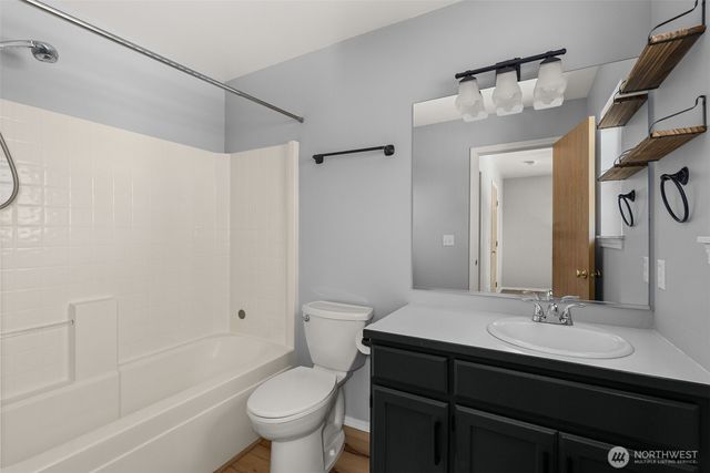 4109 Ingleside Loop SE, Lacey, WA 98503