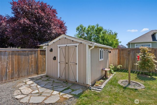 4109 Ingleside Loop SE, Lacey, WA 98503