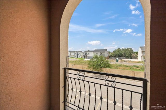 2715 Mimosa Street 9, Mission, TX 78572