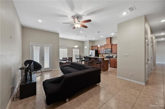 2715 Mimosa Street 9, Mission, TX 78572