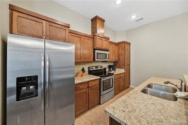 2715 Mimosa Street 9, Mission, TX 78572