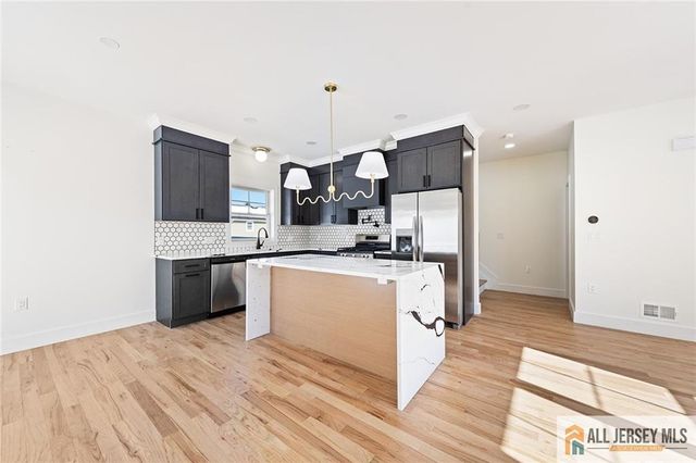 401 Tillman Street A, Raritan, NJ 08869