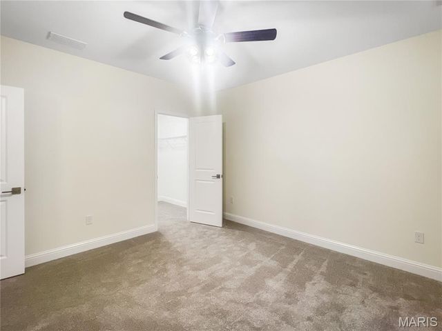 240 Stonebridge Bluff Drive, Maryville, IL 62062