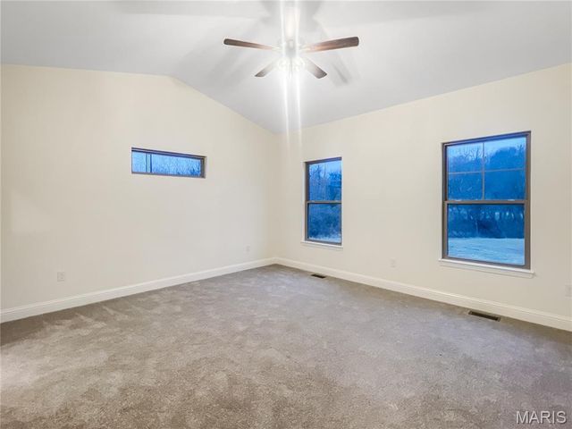 240 Stonebridge Bluff Drive, Maryville, IL 62062