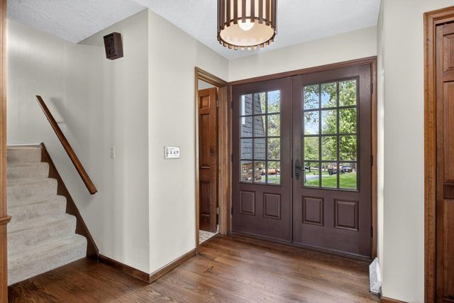 3 Gingerwood Lane, Bettendorf, IA 52722