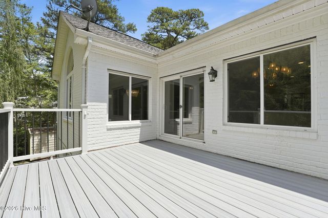 25 Kingswood Circle, Pinehurst, NC 28374