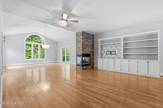 25 Kingswood Circle, Pinehurst, NC 28374