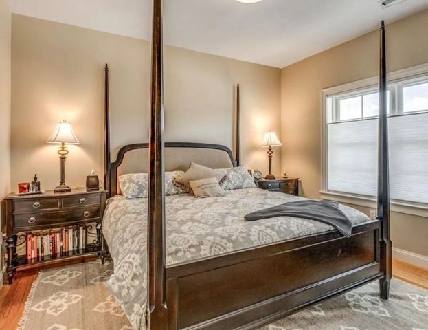 160 School 5-2, Waltham, MA 02451