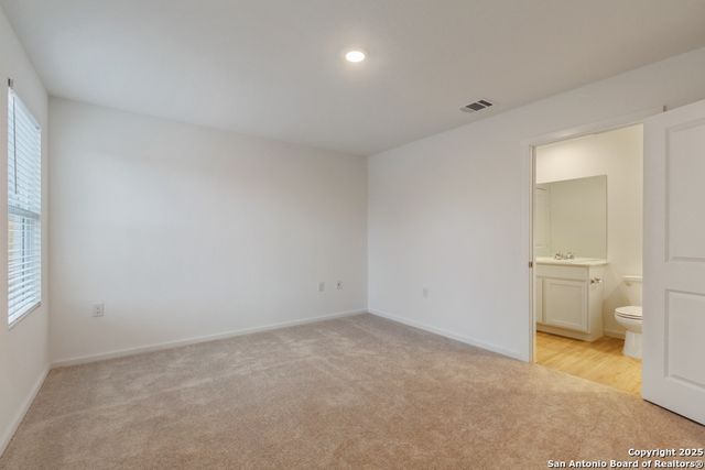 5750 Repeating Way, Von Ormy, TX 78073