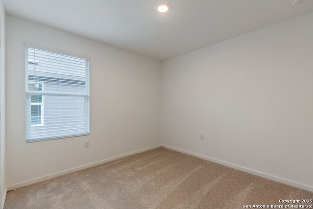 5750 Repeating Way, Von Ormy, TX 78073