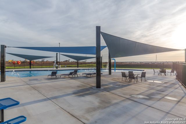 5750 Repeating Way, Von Ormy, TX 78073