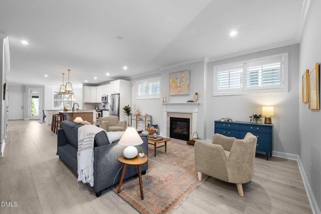 70 Bluffwood Avenue, Chapel Hill, NC 27516