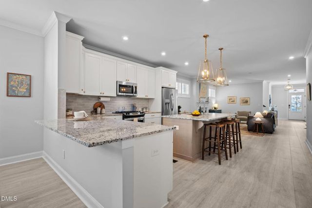 70 Bluffwood Avenue, Chapel Hill, NC 27516