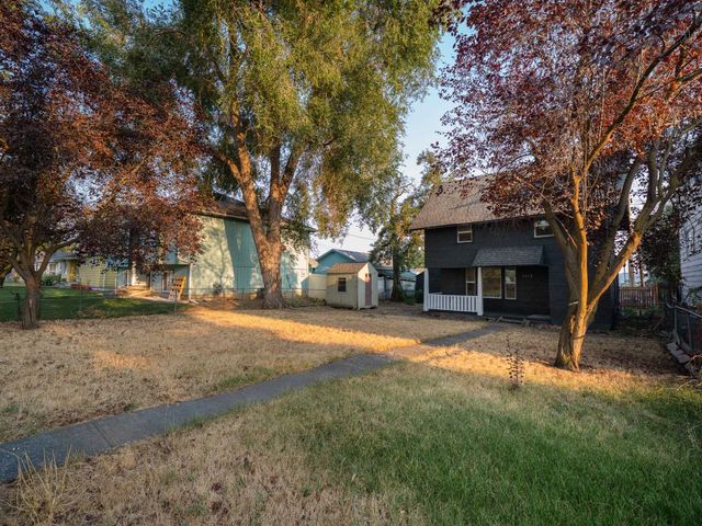 1512 E Dalton Ave, Spokane, WA 99207