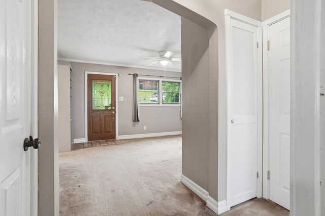 1105 Gary AVENUE, Clairton, PA 15025