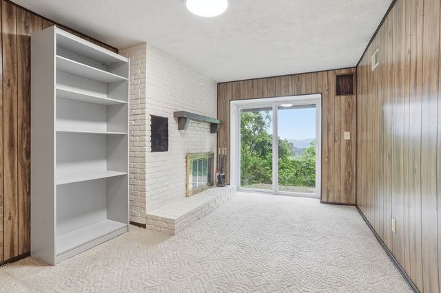 1105 Gary AVENUE, Clairton, PA 15025