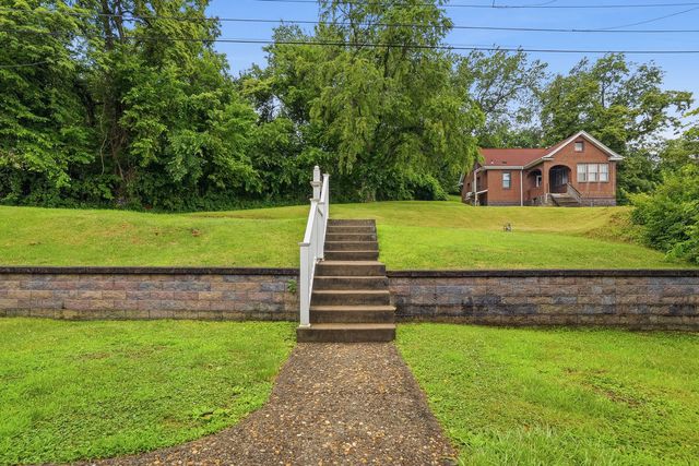 1105 Gary AVENUE, Clairton, PA 15025