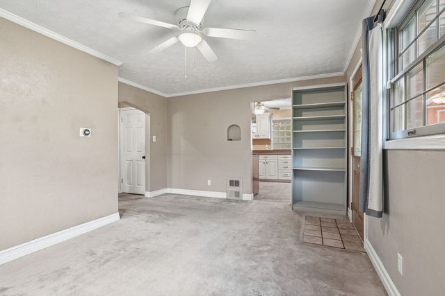 1105 Gary AVENUE, Clairton, PA 15025