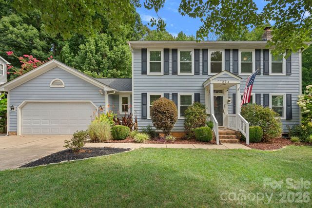 16214 Amber Field Drive, Huntersville, NC 28078