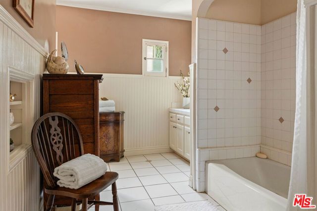 3504 Downing Avenue, Glendale, CA 91208