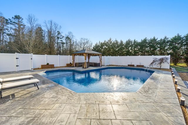 685 Co Rd 267, Bryant, AL 35958