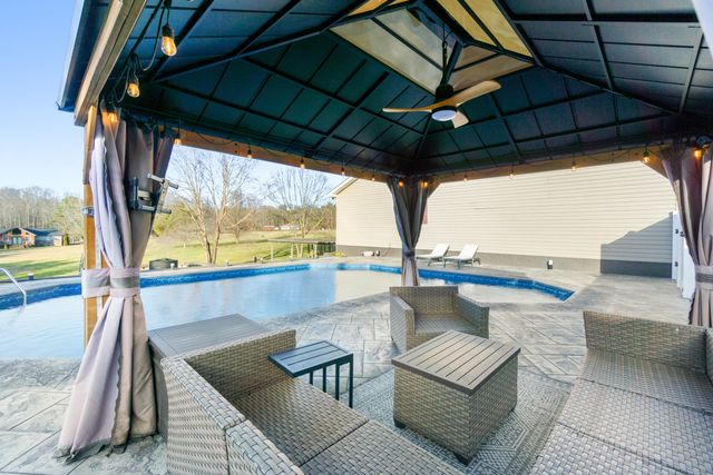 685 Co Rd 267, Bryant, AL 35958