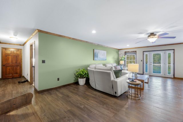 685 Co Rd 267, Bryant, AL 35958