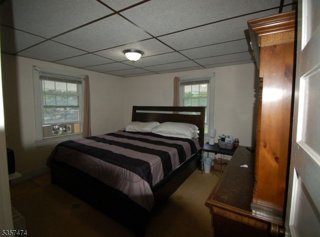 118 Golf Ave E, South Plainfield Boro, NJ 07080