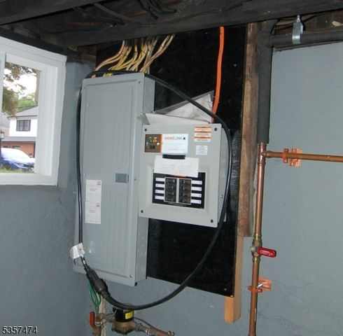 118 Golf Ave E, South Plainfield Boro, NJ 07080