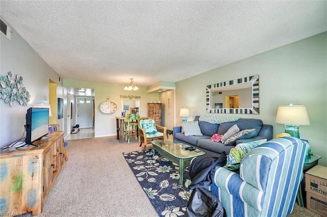 163 Palm DR 2874, Naples, FL 34112