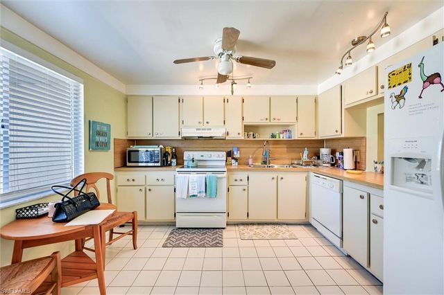 163 Palm DR 2874, Naples, FL 34112