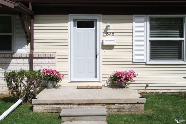 626 John Rolfe Drive, Monroe, MI 48162