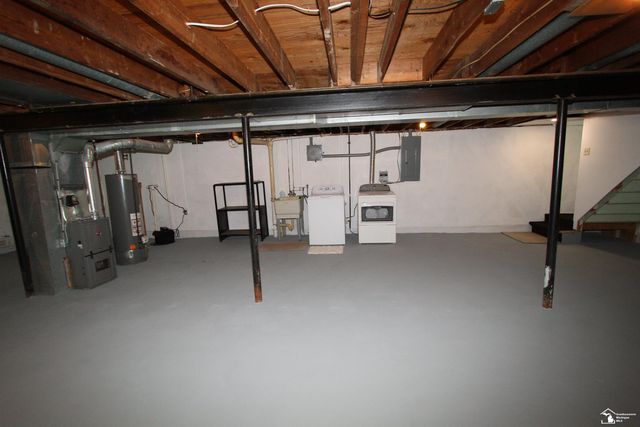 626 John Rolfe Drive, Monroe, MI 48162