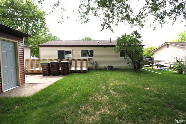 626 John Rolfe Drive, Monroe, MI 48162
