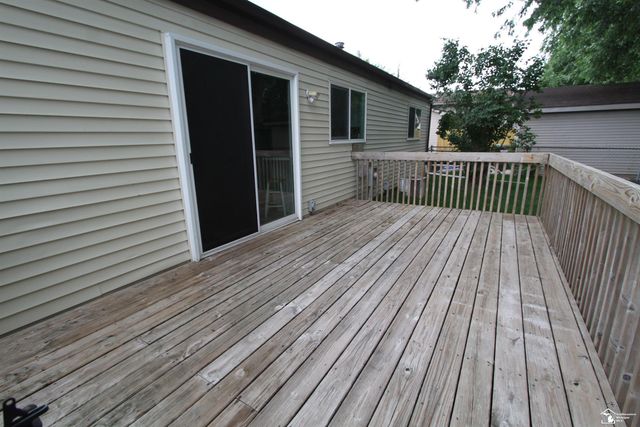 626 John Rolfe Drive, Monroe, MI 48162