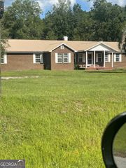 1721 Us 1 Highway N, Alma, GA 31510