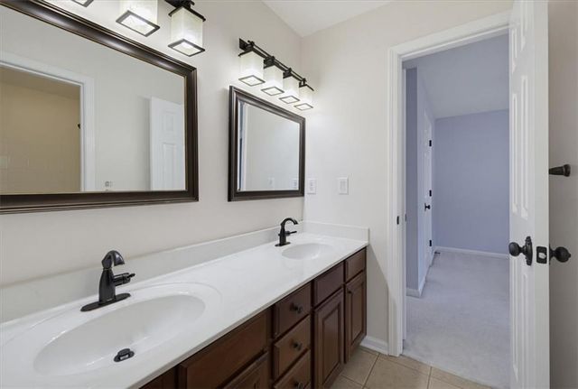 1841 River Crest Way, Lawrenceville, GA 30045
