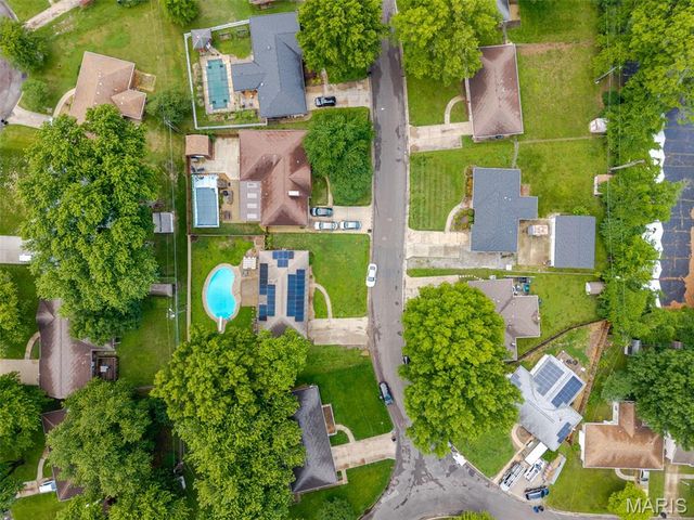 22 Buckingham Road, Belleville, IL 62226