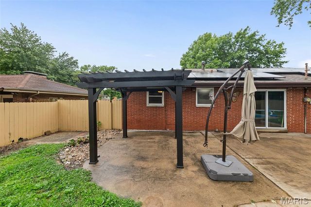 22 Buckingham Road, Belleville, IL 62226