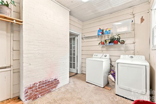 704 N Washington Street, Shelby, NC 28150