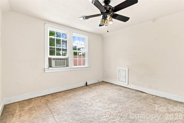 704 N Washington Street, Shelby, NC 28150