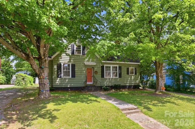 704 N Washington Street, Shelby, NC 28150